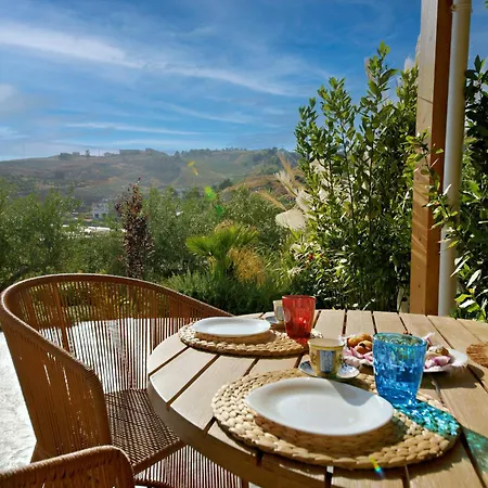 Acqua Petra Pool & Apartment *